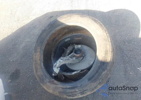 2021 GMC Yukon Xl K1500 Slt z USA, uszkodzony, nr VIN 1GKS2GKD0MR443136